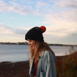 Meet your Posher, Kara